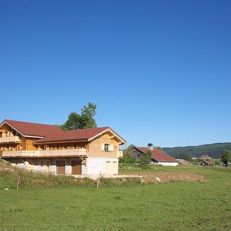 Chambres D'Hotes - Les Dolines La Chaux  Buitenkant foto